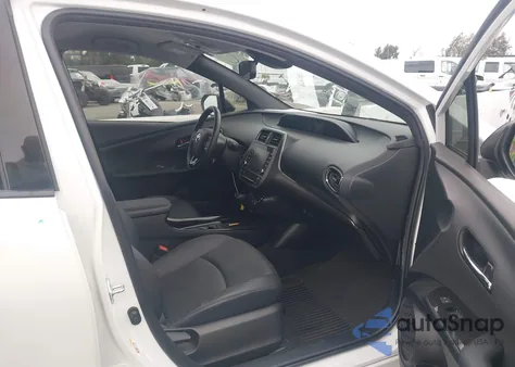 2021 Toyota Prius 2020 Edition z USA, uszkodzony, nr VIN JTDKAMFUXM3129214
